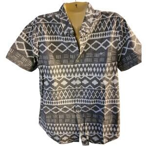 Mens short sleeve casual button down shirt gray white Aztec print large